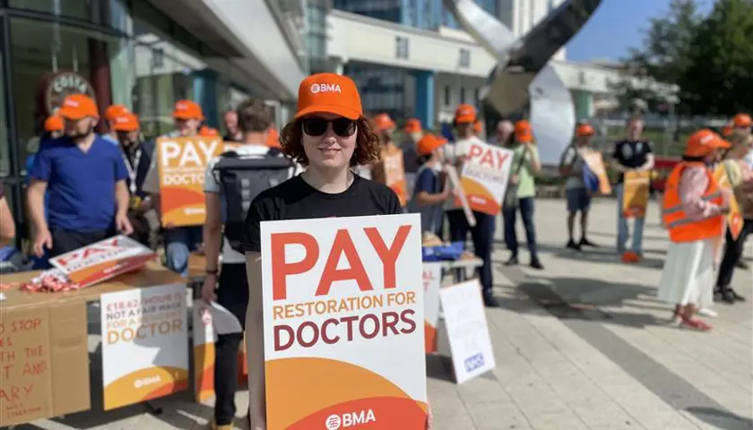 2Cba1a9e A8a2 48De 919A A8a4a69d9809