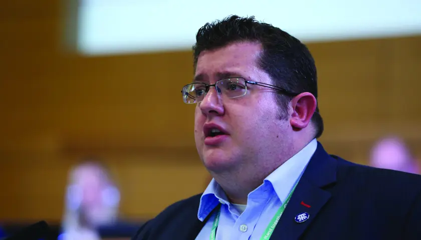 David Farren, Northern Ireland, consultants, 3:2