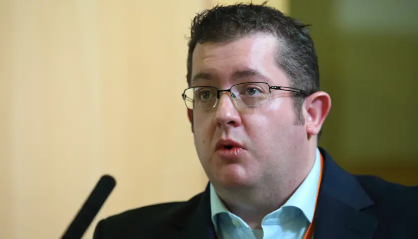 DAVID FARREN, Northern Ireland, 3:2 1